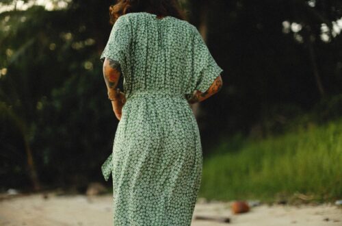 Photo strapless dress